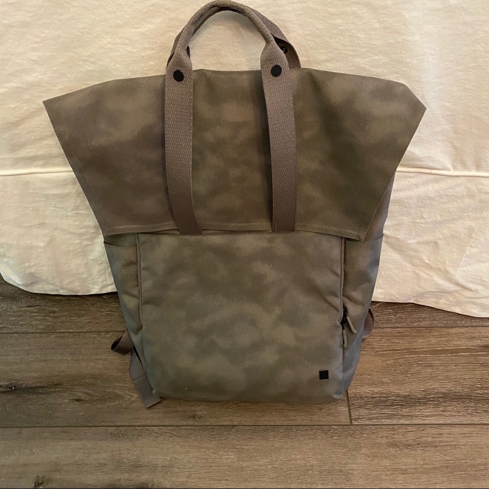 Lululemon | Backpack